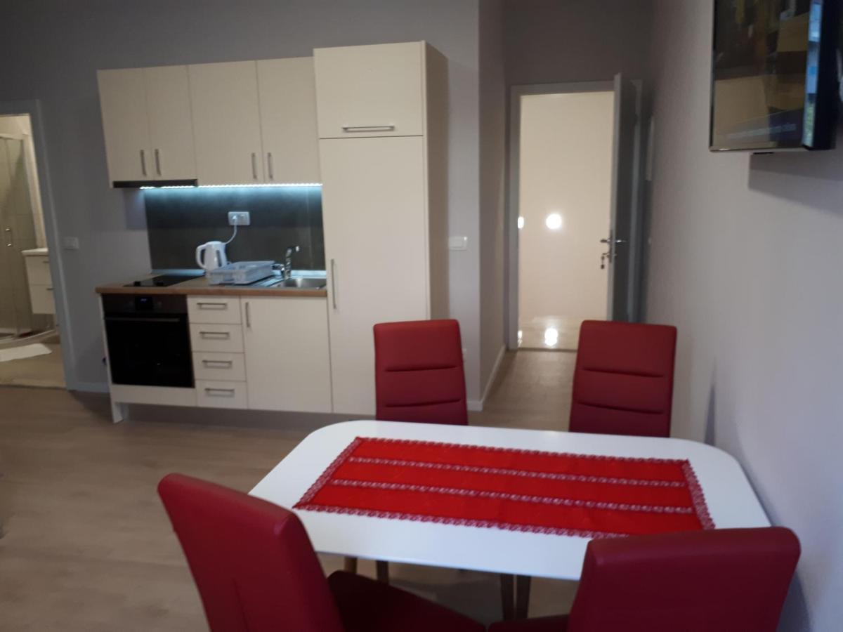 Apartments Sophie Makarska Eksteriør bilde
